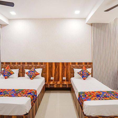 Fabhotel Ts Inn Faithfulganj Екстериор снимка