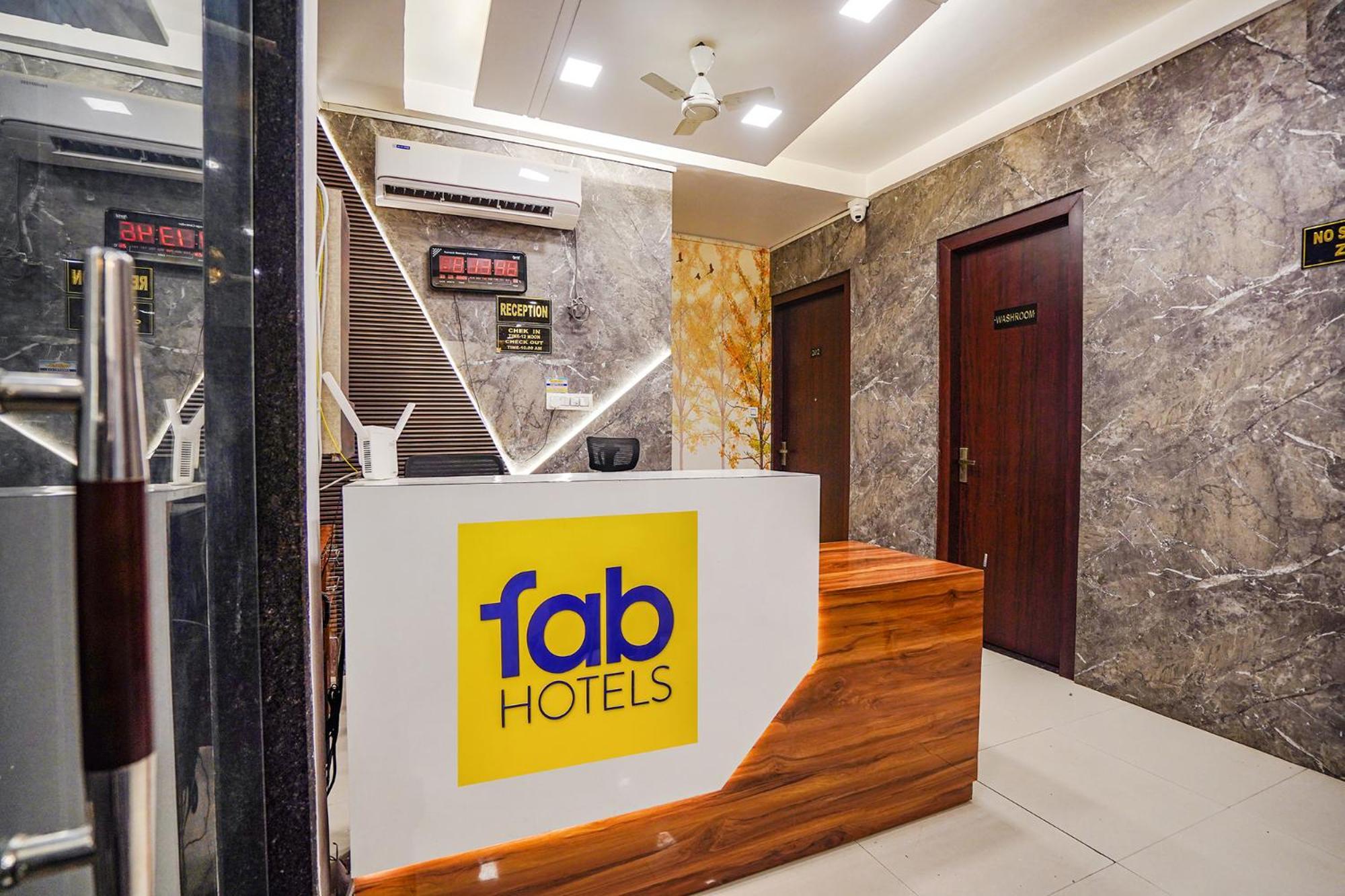 Fabhotel Ts Inn Faithfulganj Екстериор снимка